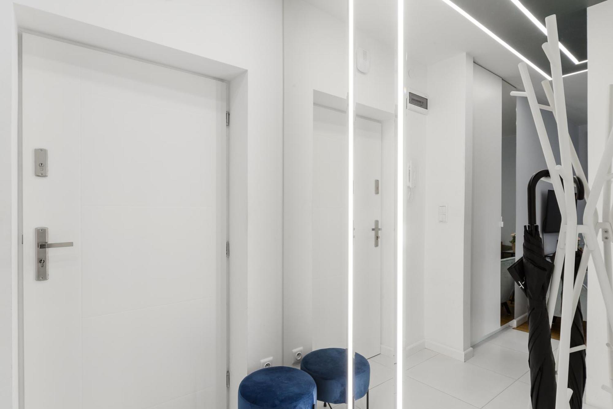 Lumina Modern Studios Rondo Onz Варшава Екстериор снимка